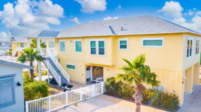 Sandy Craic- Elevator! Overlooking Community Pool!